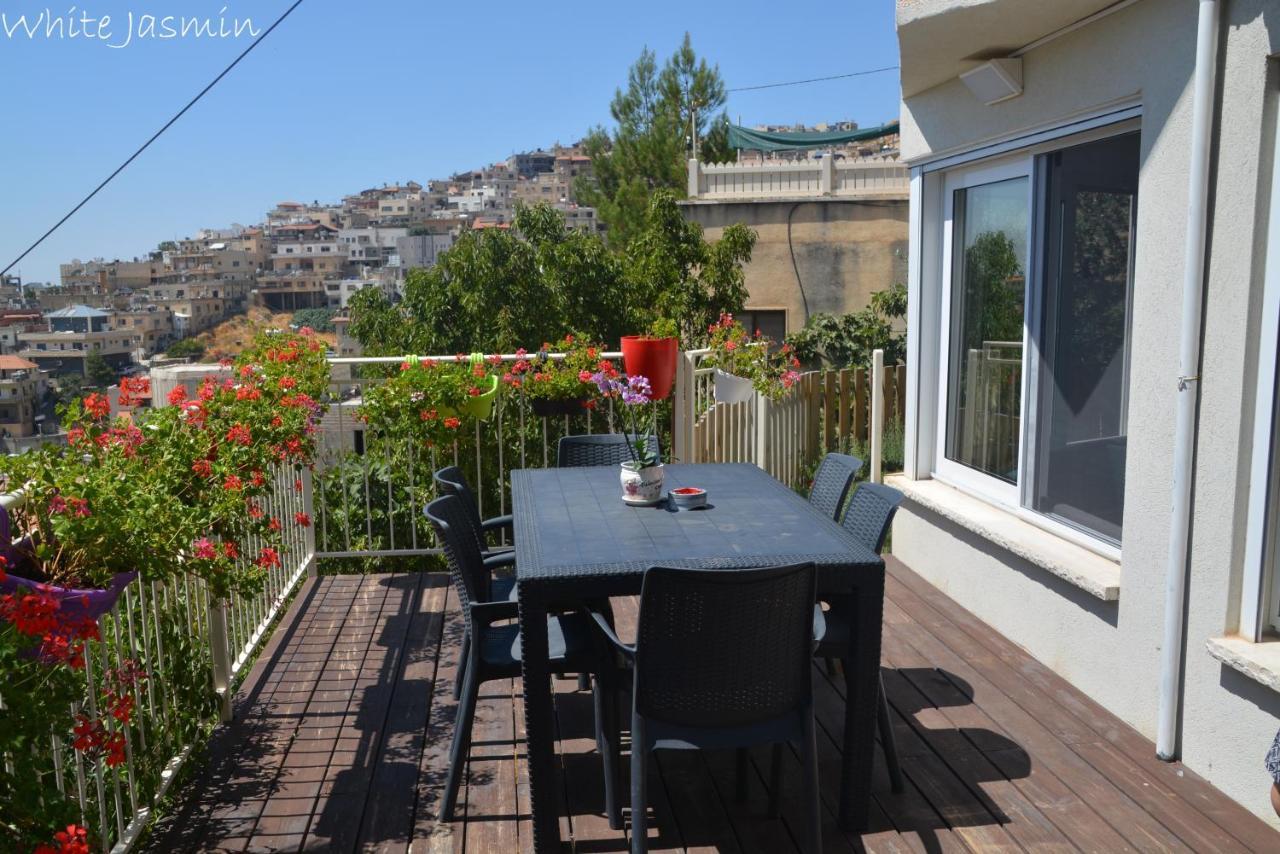 Jasmin Suites Majdal Shams Εξωτερικό φωτογραφία