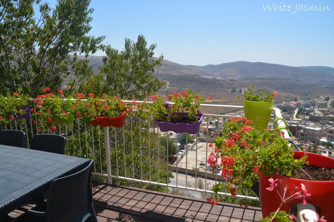 Jasmin Suites Majdal Shams Εξωτερικό φωτογραφία